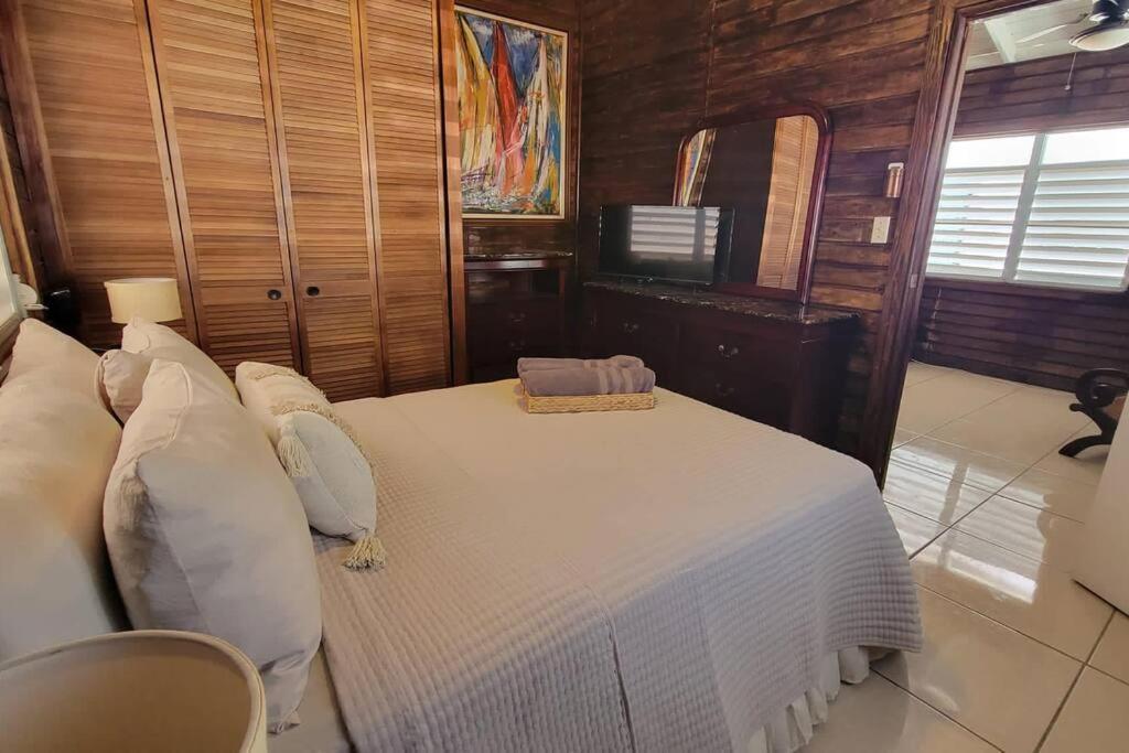“La Choza” Beach Cabin En El Poblado De Boqueron Cabo Rojo Luaran gambar